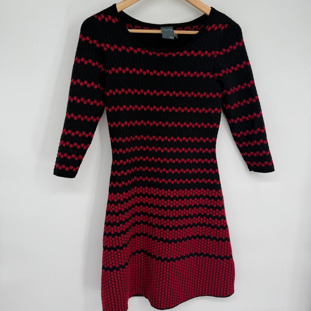 Gabby Skye Black and Red Knit Midi Dress